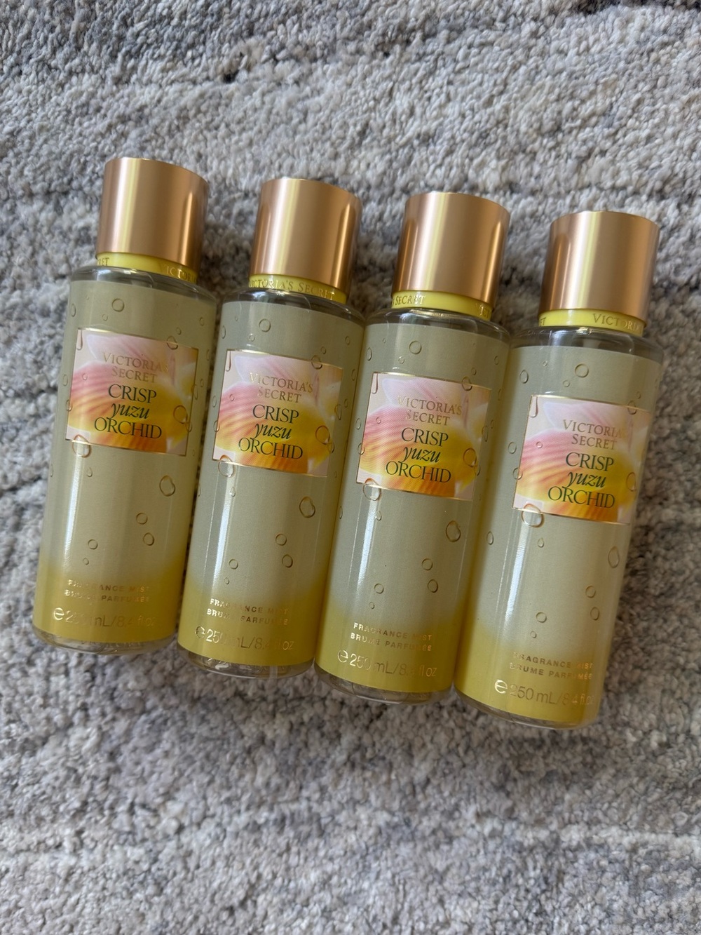 Victoria Secret- crisp yuzu orchid fragrance mist